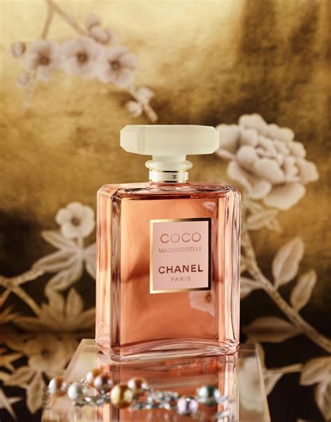 chanel coco mademoiselle target audience|what does coco smell like.